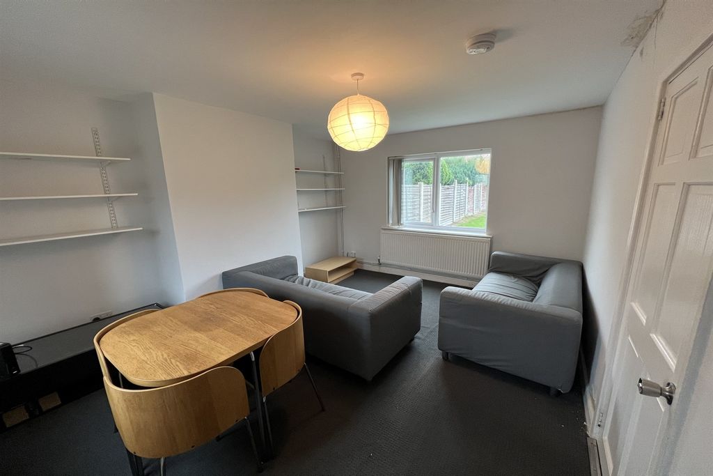 Property photo 1 of 16 (Main)