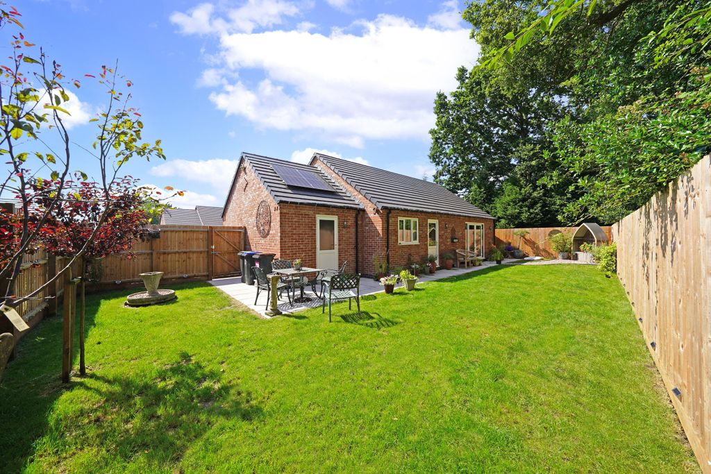Property photo 2 of 20 Dsc00781 Copy