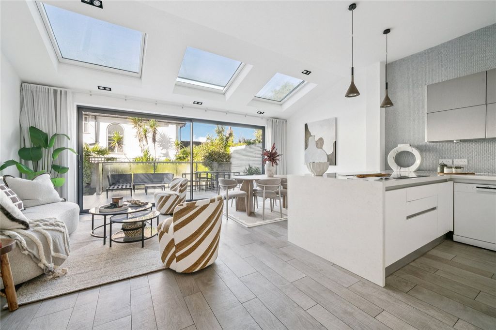 Property photo 1 of 12 Picture No. 22