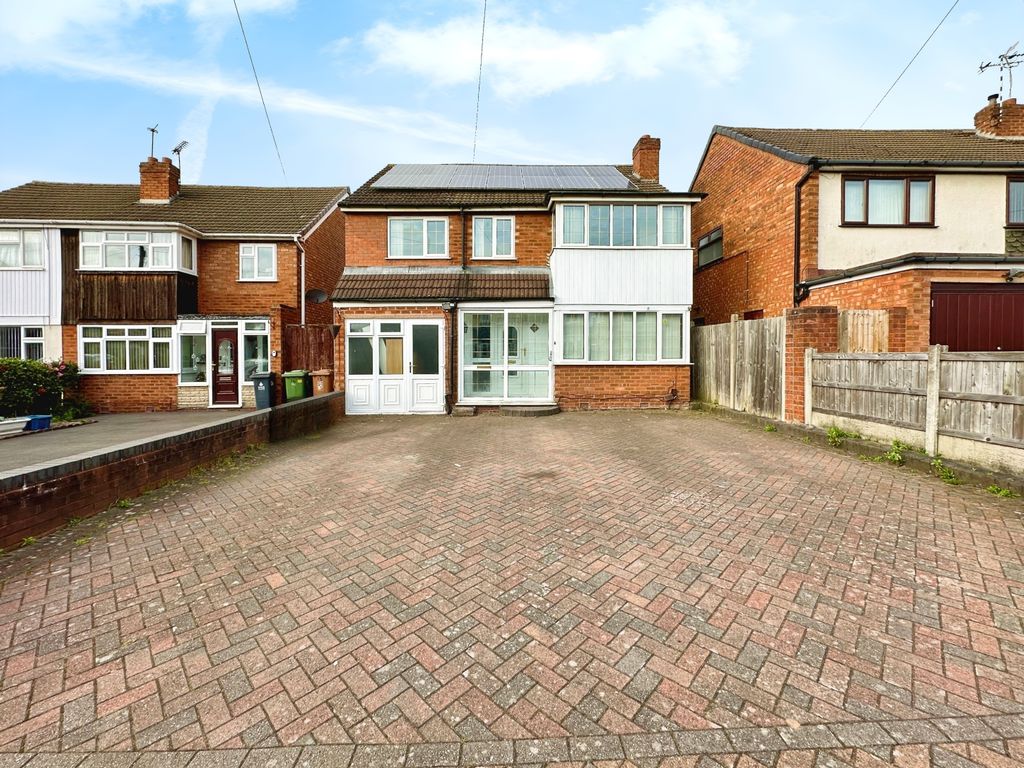 Property photo 1 of 21