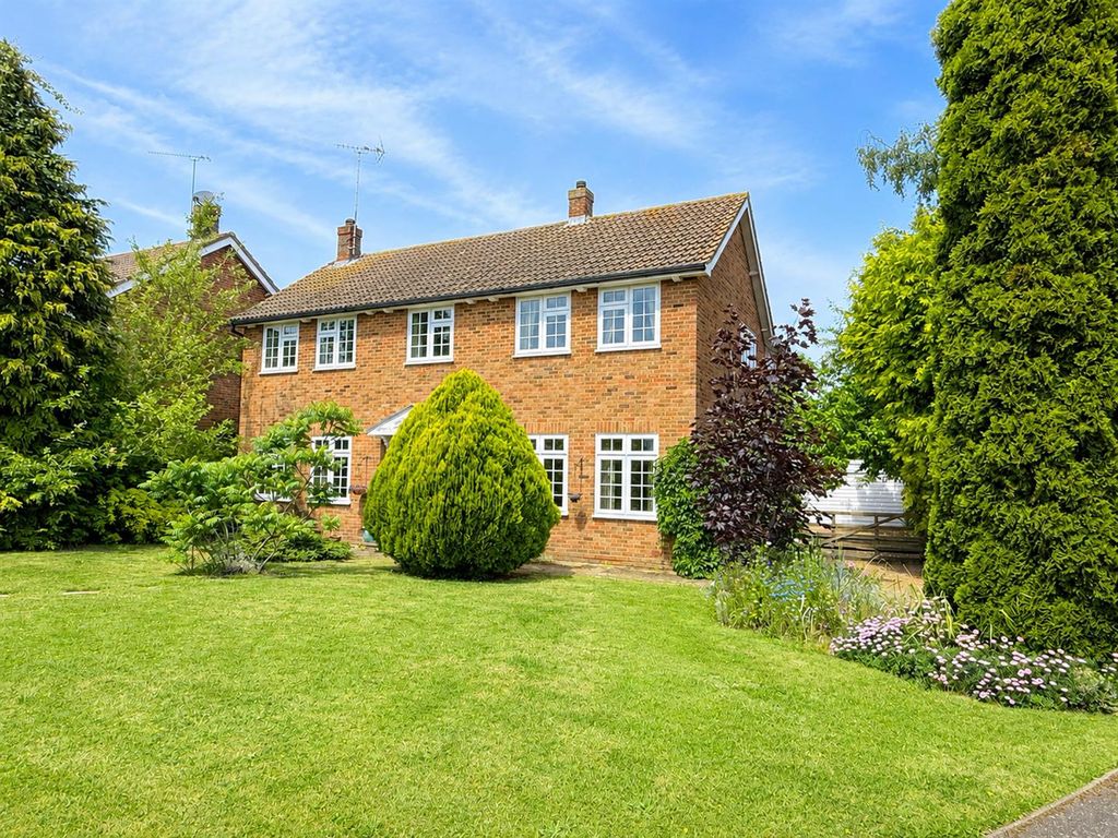 Property photo 1 of 18 Front.Jpg