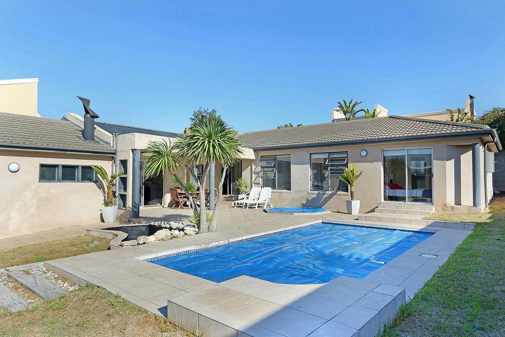 Property photo 1 of 22 1TV1321862