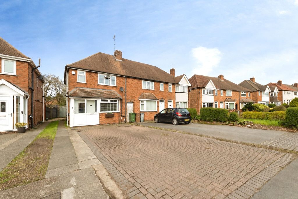Property photo 1 of 15 Frontage