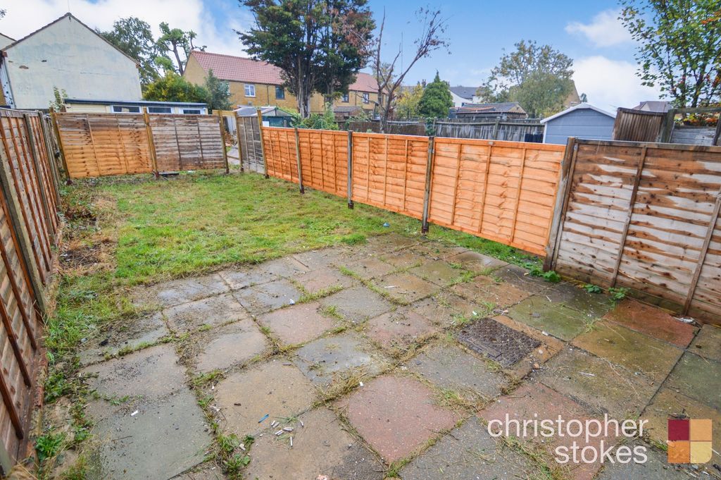 Property photo 3 of 9 4330214