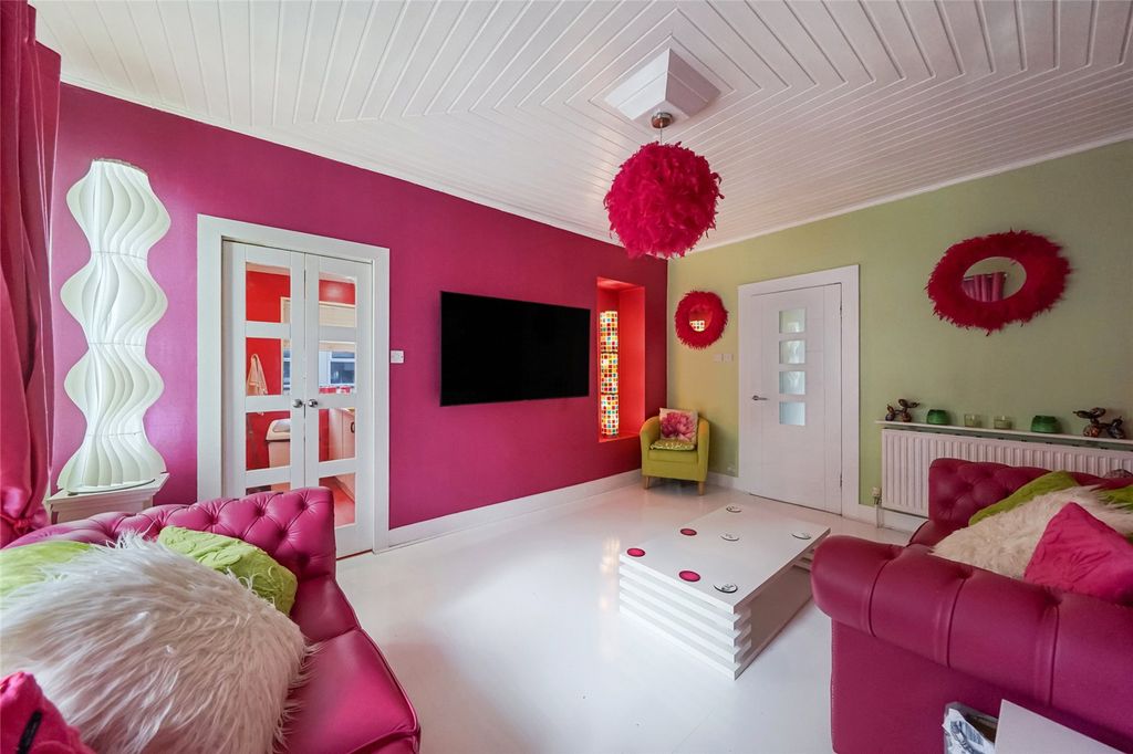 Property photo 3 of 20 Picture No. 03