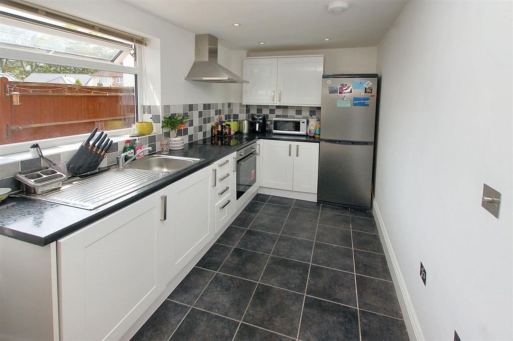 Property photo 2 of 10 Dsc_0024 (1).Jpg