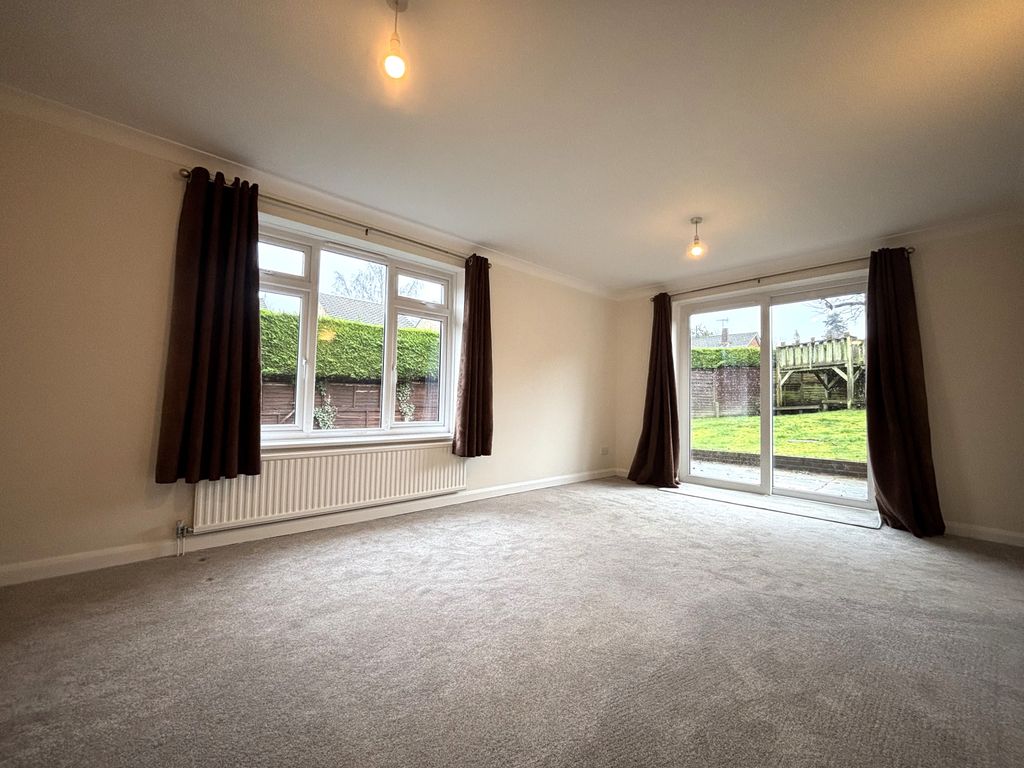 Property photo 2 of 15 Gallery