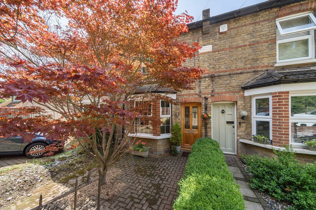 Property photo 1 of 24 External