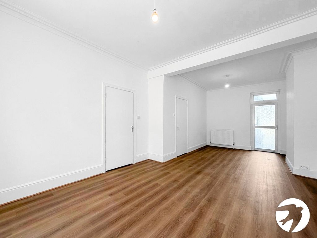 Property photo 3 of 16 Reception Room