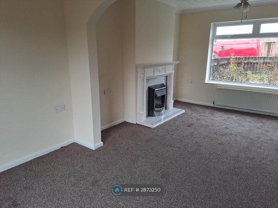 Property photo 3 of 4