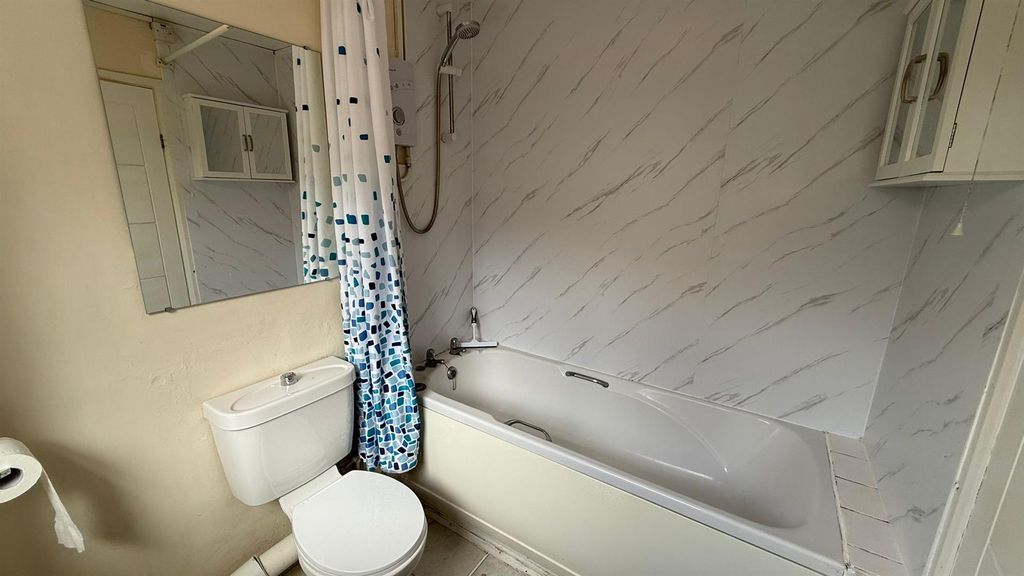 Property photo 1 of 9 Whatsapp Image 2025-08-29 At 1.21.01 Pm.Jpeg