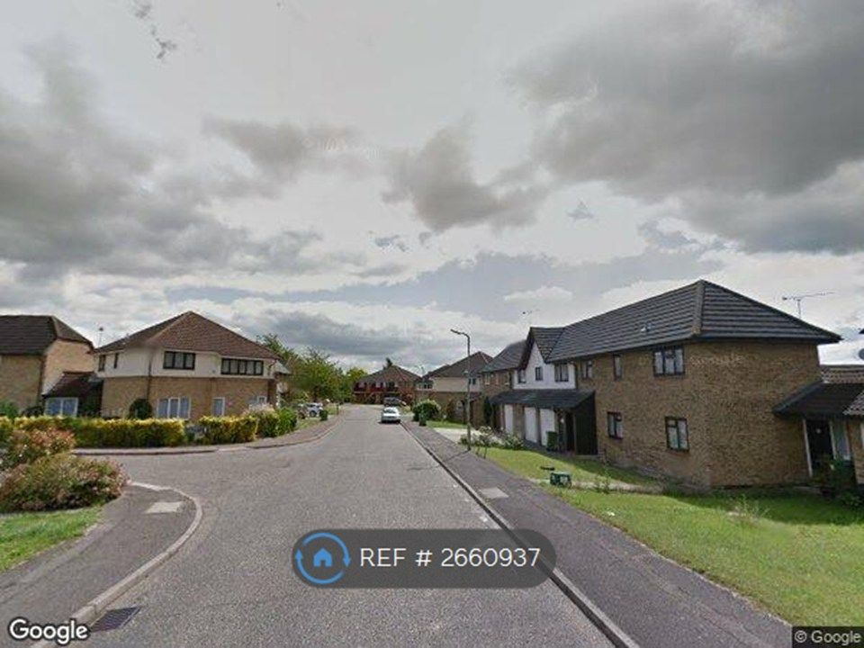 Property photo 2 of 18