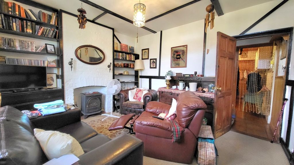 Property photo 2 of 13