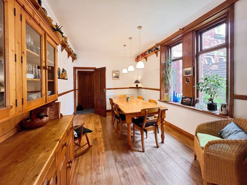 Property photo 3 of 17 Photo 14