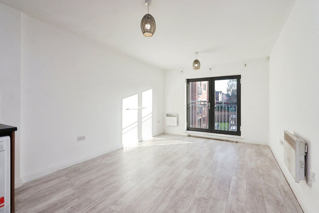 Property photo 3 of 15 Picture No. 03