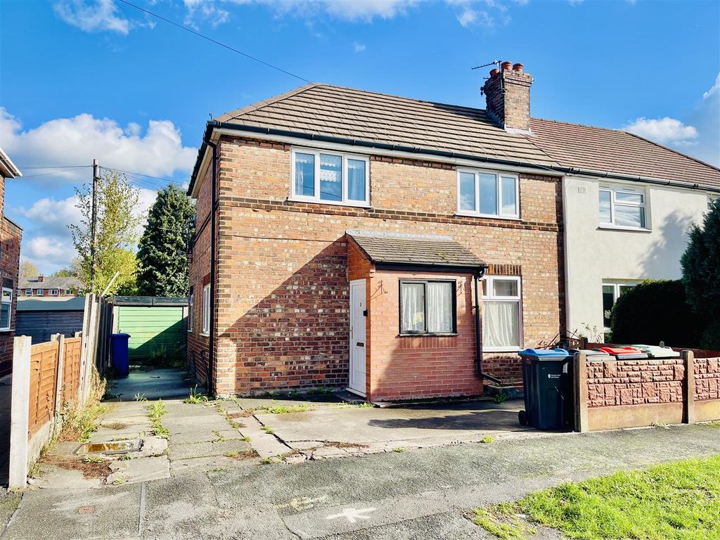 Property photo 1 of 15 Front Aspect