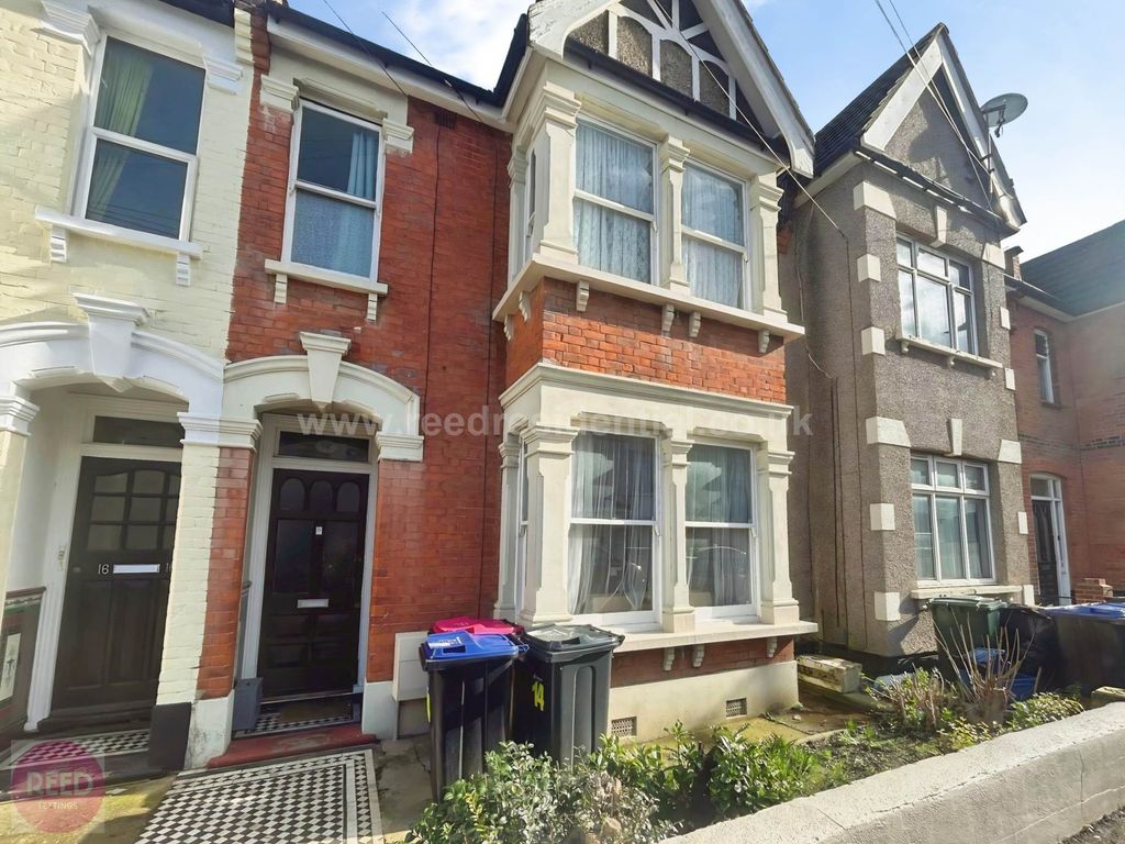 Property photo 1 of 27