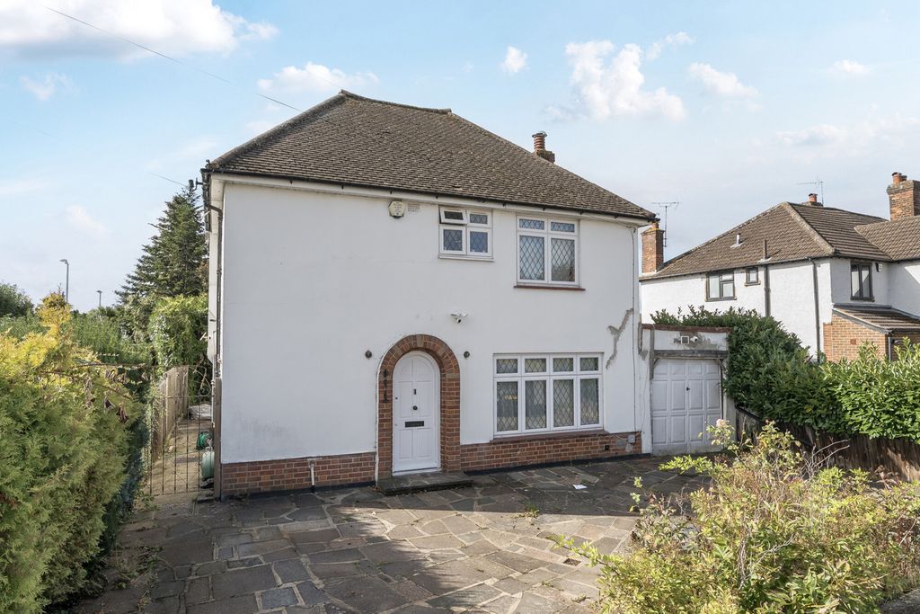 Property photo 1 of 22 1353708-2-68c3Eea...