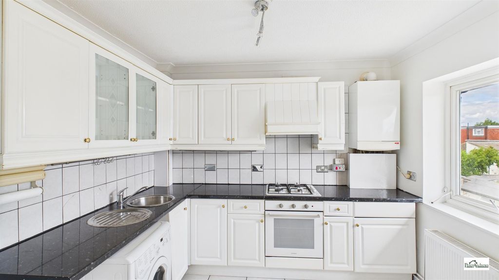 Property photo 2 of 6 Cam02085G0-Pr0182-Still005.Jpg