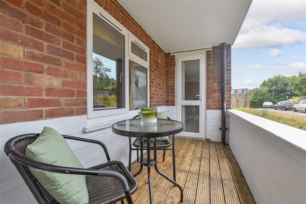 Property photo 1 of 12 Balcony / Terrace