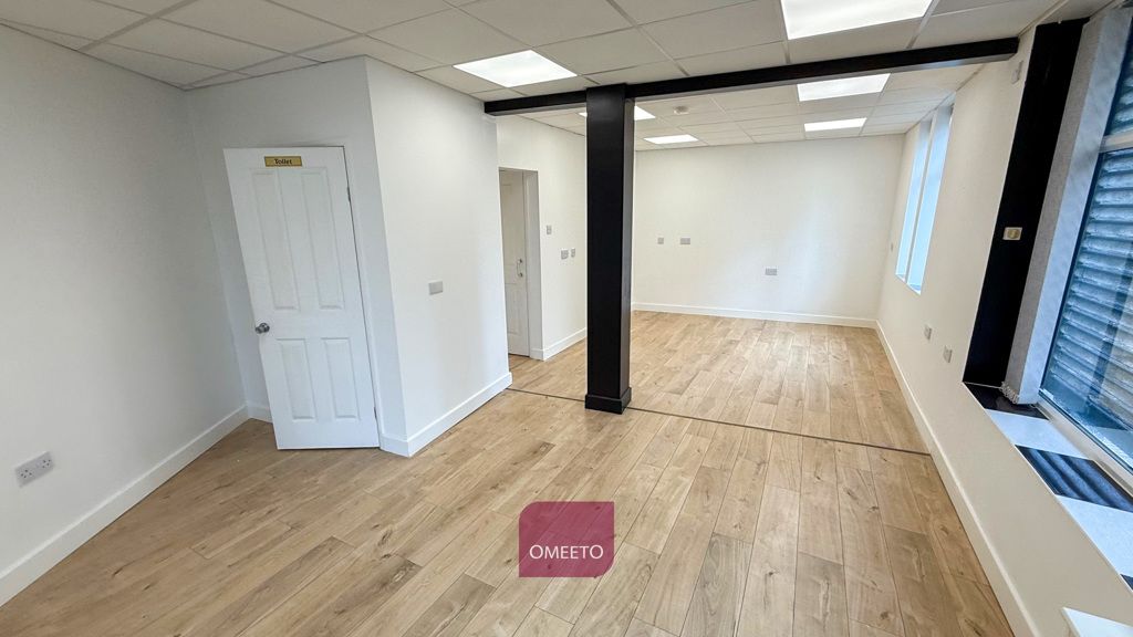 Property photo 3 of 8 To Rent