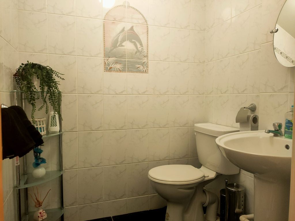 Property photo 3 of 26