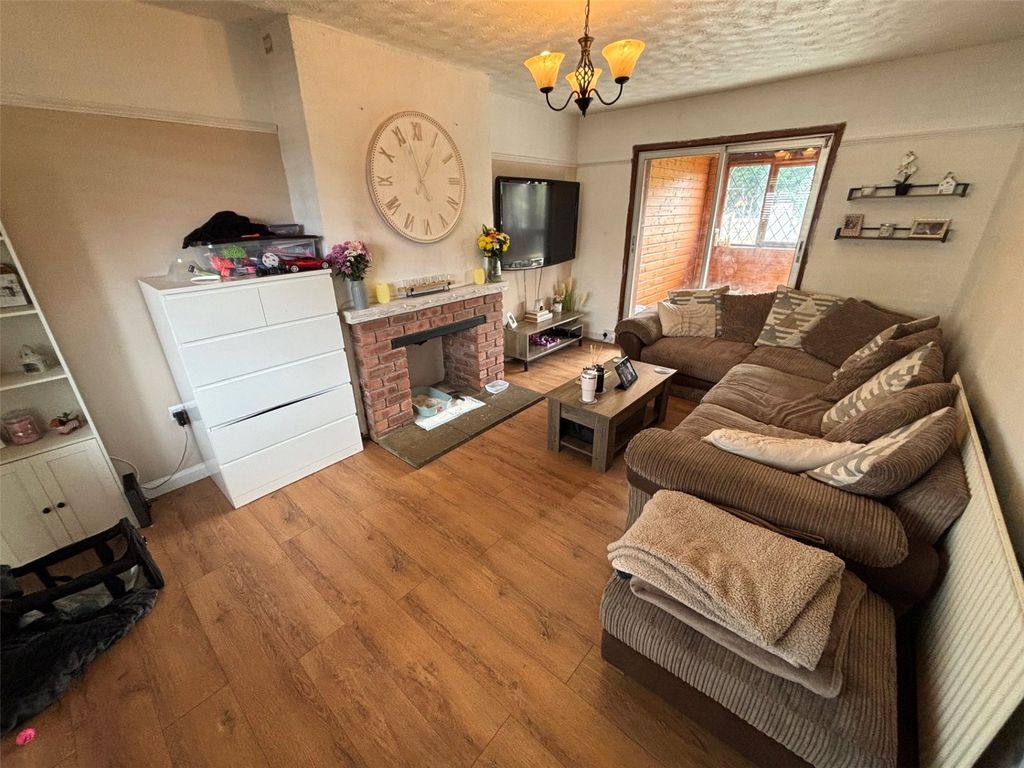 Property photo 3 of 13 Picture No. 04