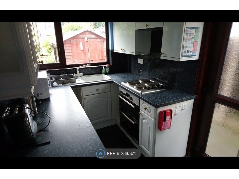 Property photo 3 of 4