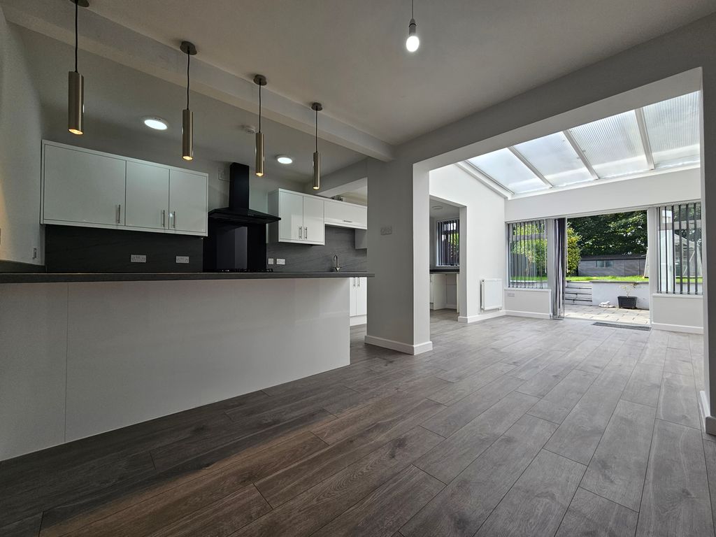 Property photo 2 of 23 Image