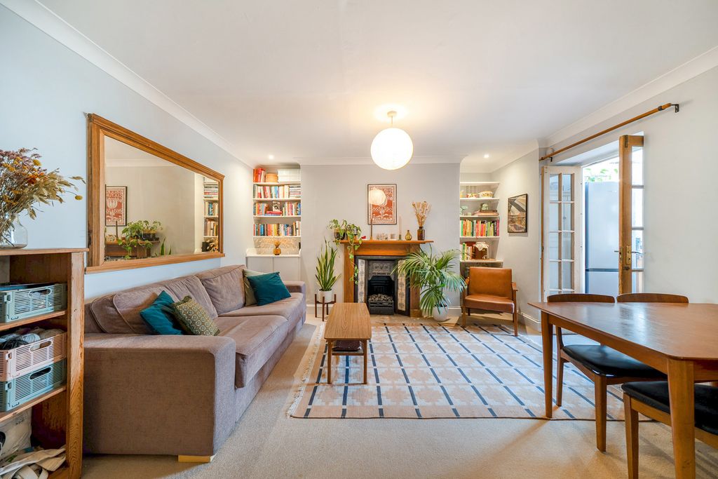 Property photo 2 of 10 Reception Room