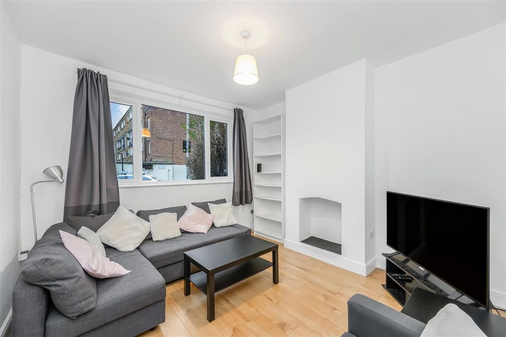 Property photo 3 of 21