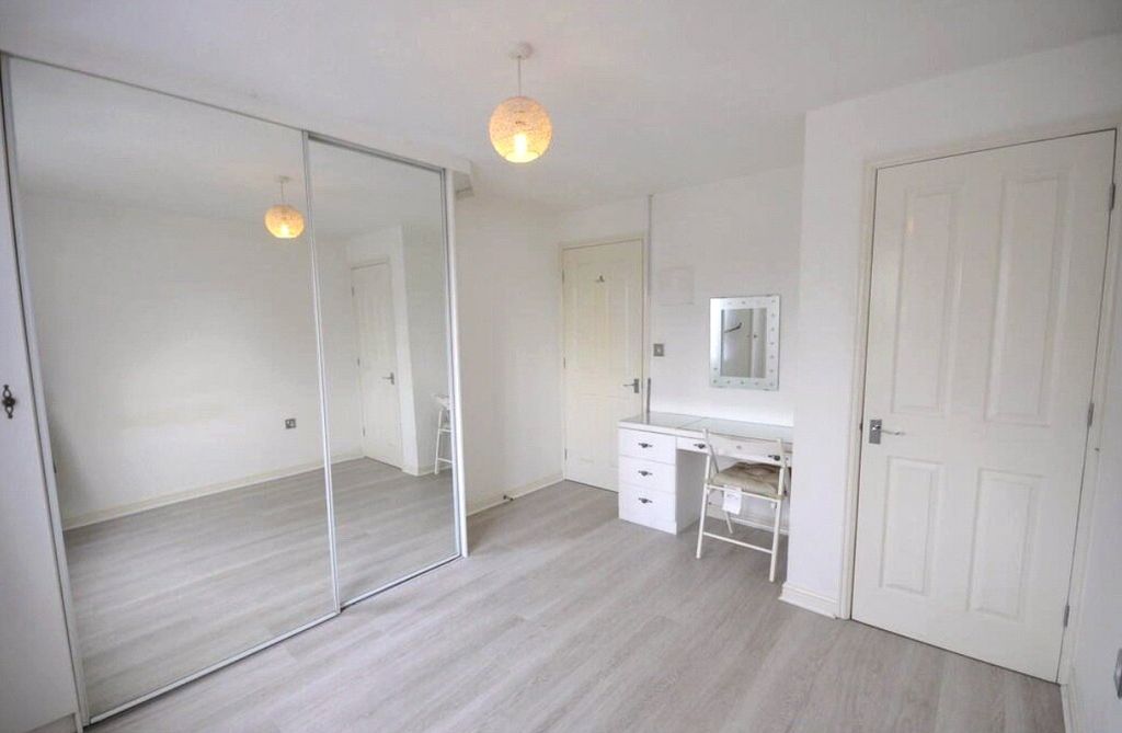 Property photo 3 of 7 Picture No. 02