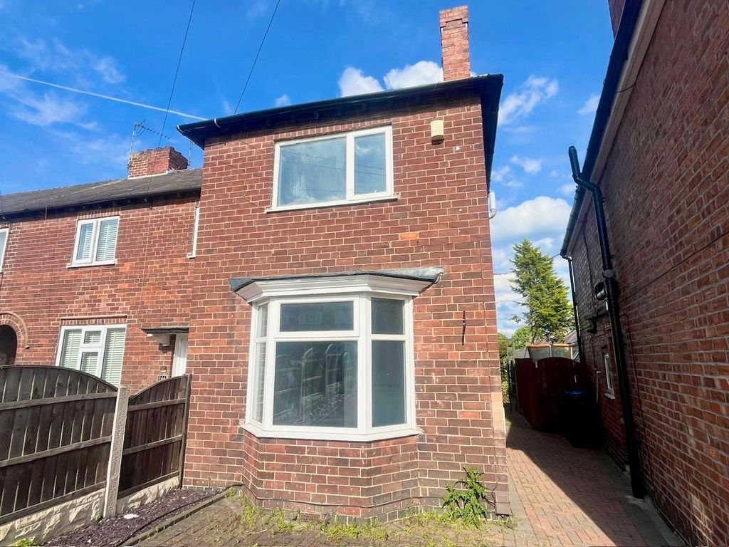 Property photo 2 of 13