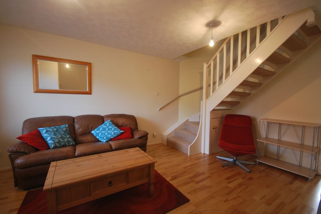 Property photo 3 of 8 Gallery