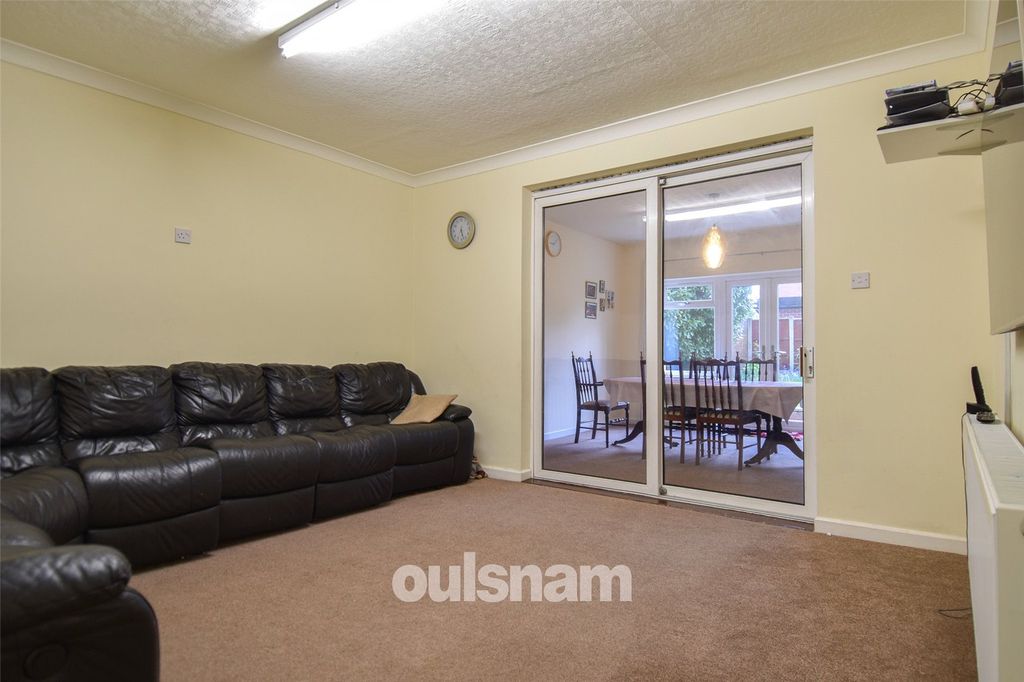 Property photo 3 of 31 Picture No. 02