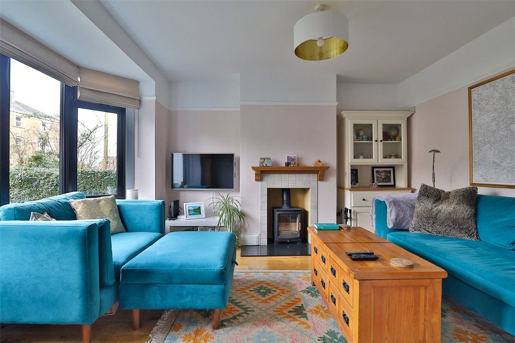 Property photo 3 of 19 Picture No. 46