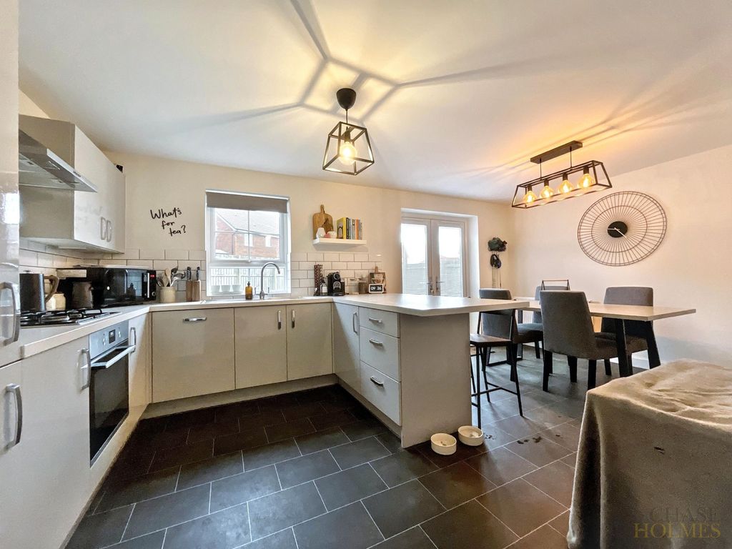 Additional image 10 of 4 bed detached house for salePortrush Drive, Hebburn NE31