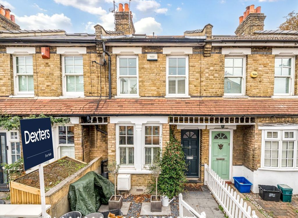 Property photo 1 of 8