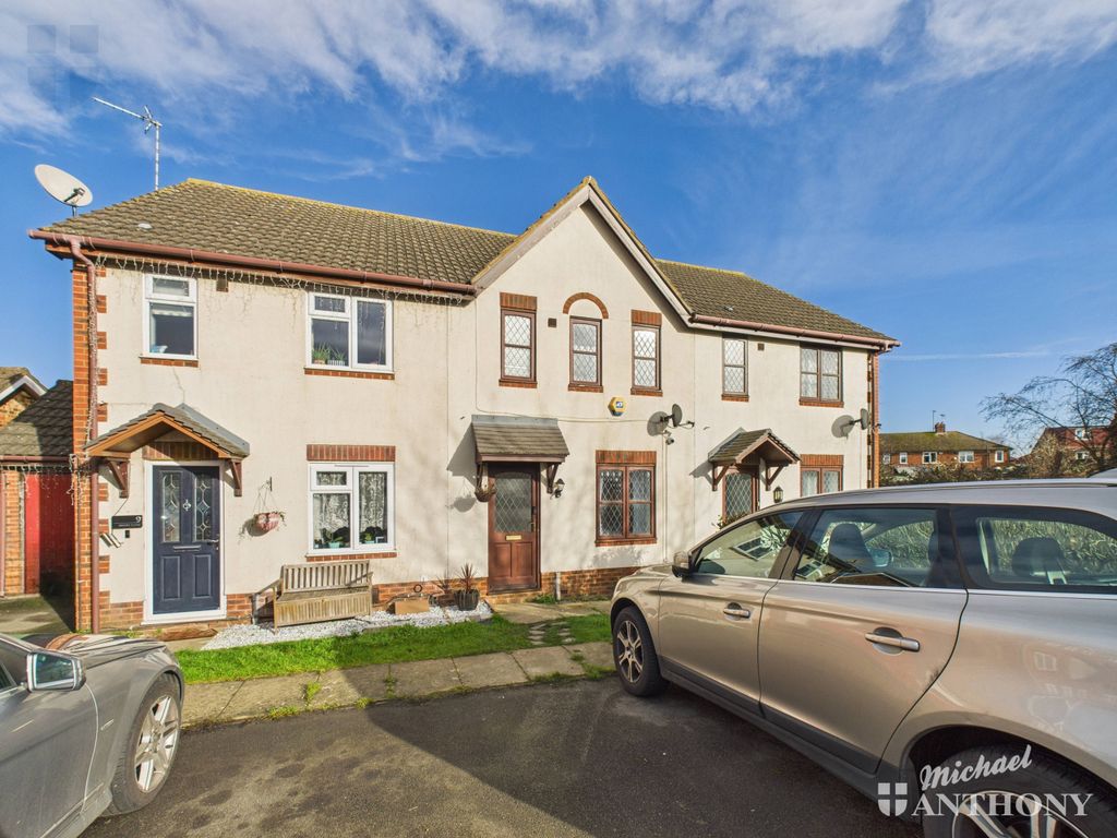 Property photo 1 of 10 Cam03218G0-Pr0883-Still011