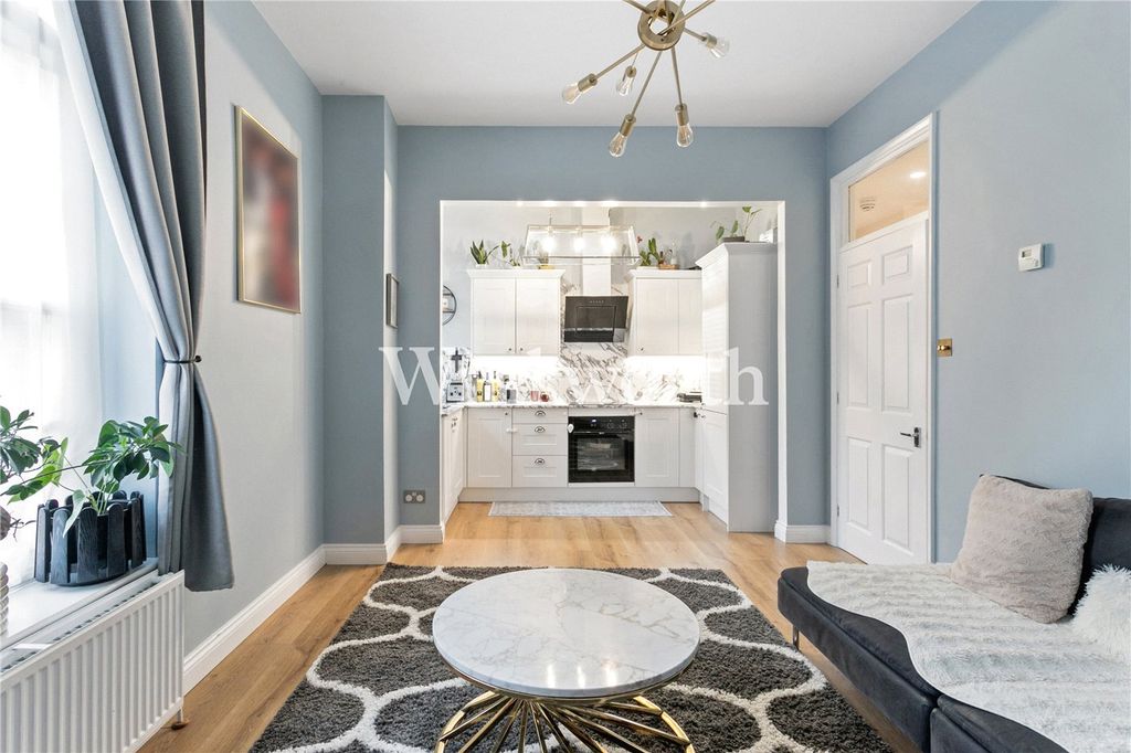 Property photo 1 of 12 Picture No. 10