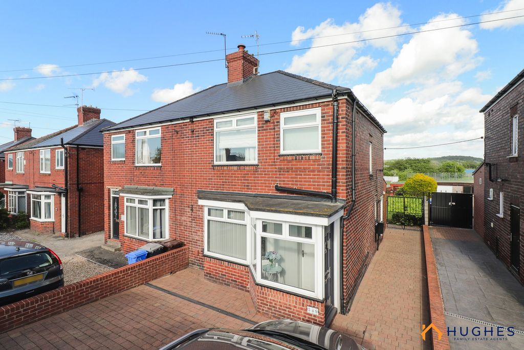 Property photo 1 of 25