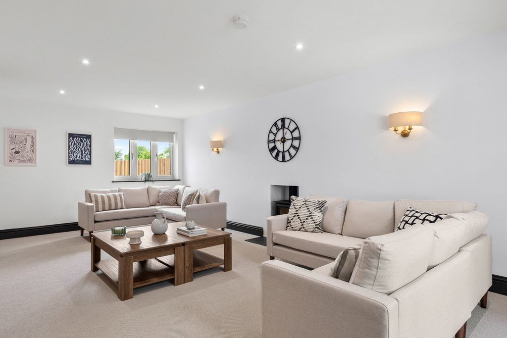 Additional image 11 of 4 bed detached house for saleOlive Tree Farm, Bowerland Lane. RH7