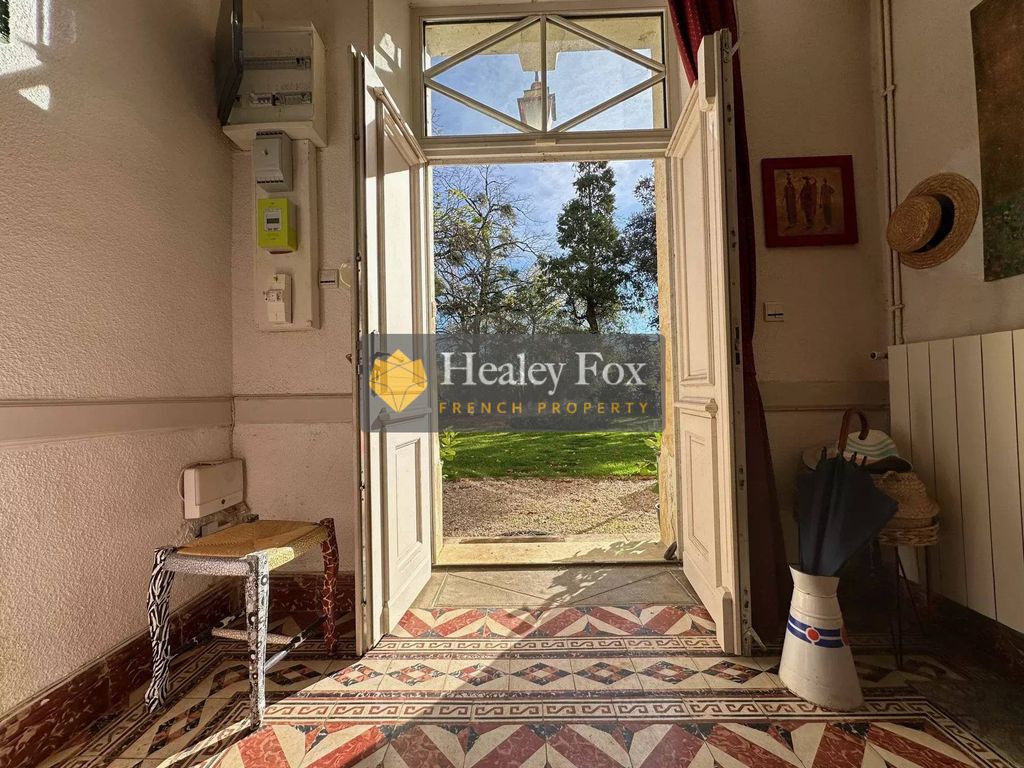 Property photo 3 of 40