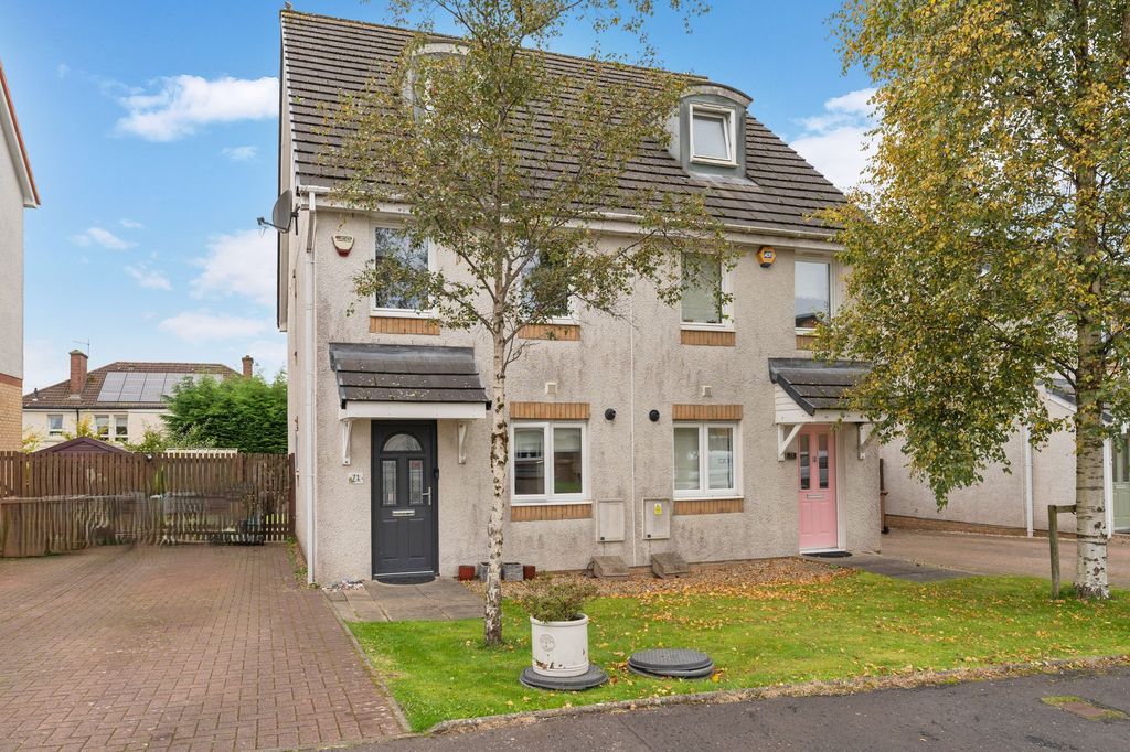 Property photo 1 of 27