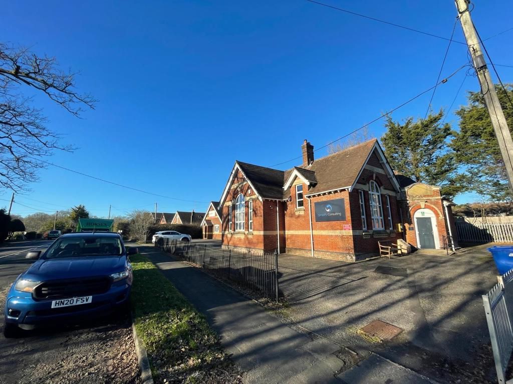 Property photo 2 of 7 Photo 12