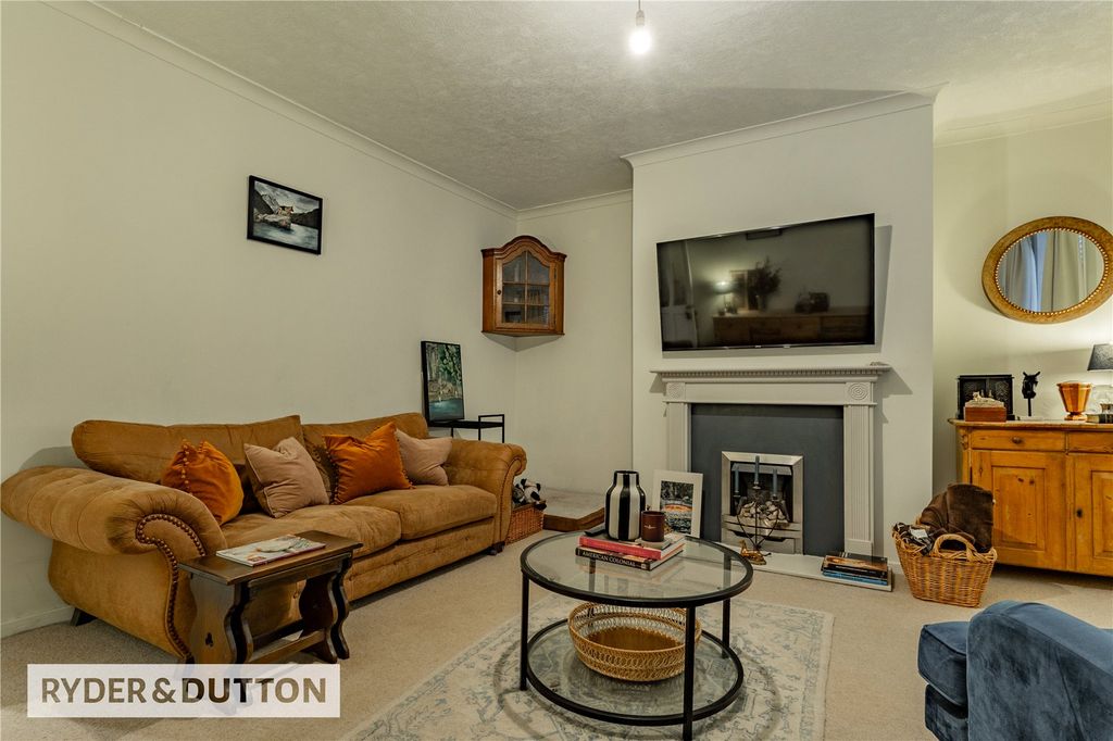 Property photo 3 of 15 Picture 3