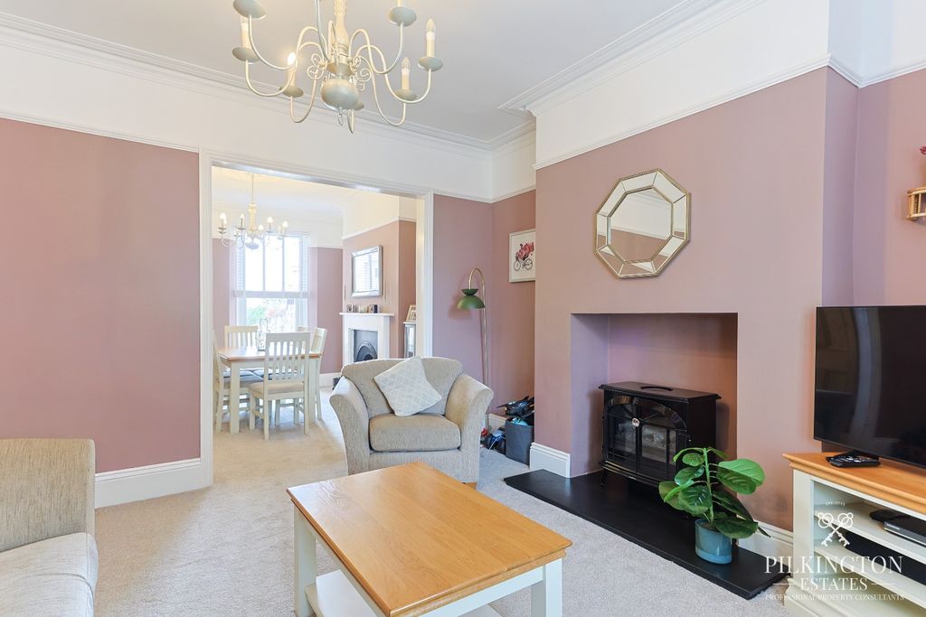 Property photo 3 of 20 5369125