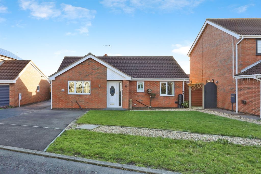 Property photo 1 of 16