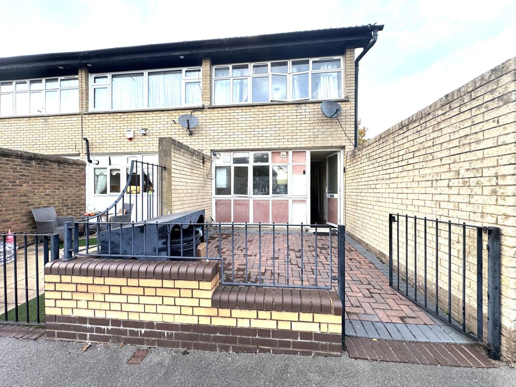 Property photo 1 of 19