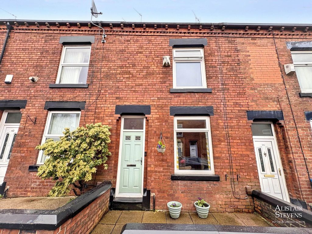 Property photo 1 of 15